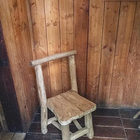 Le Camp Οργανωμένο κάμπινγκ Varen